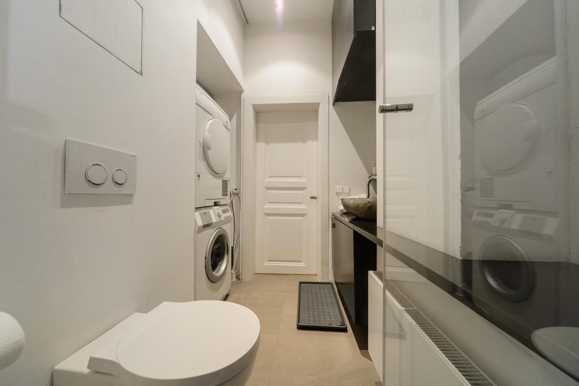 Premium Apart With A Balcony Pragueアパートメント エクステリア 写真