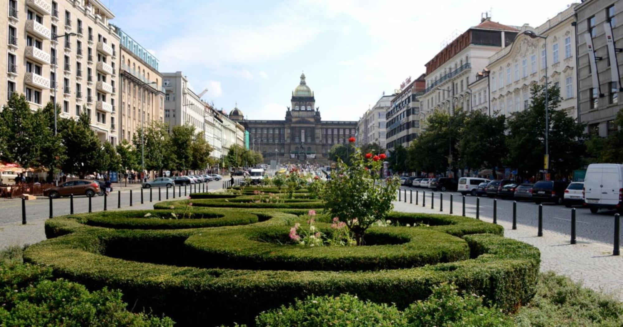 Premium Apart With A Balcony Pragueアパートメント エクステリア 写真
